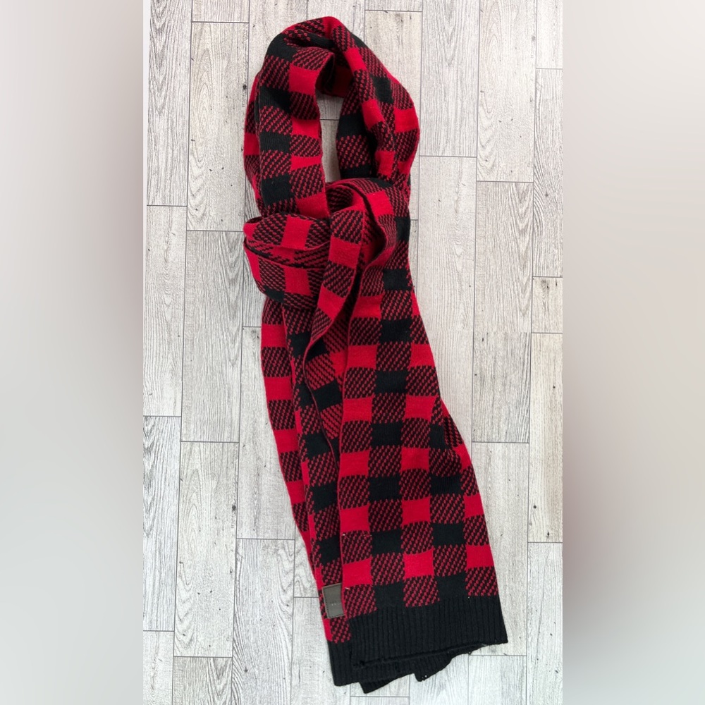 Woolrich Red and Black Plaid Scarf